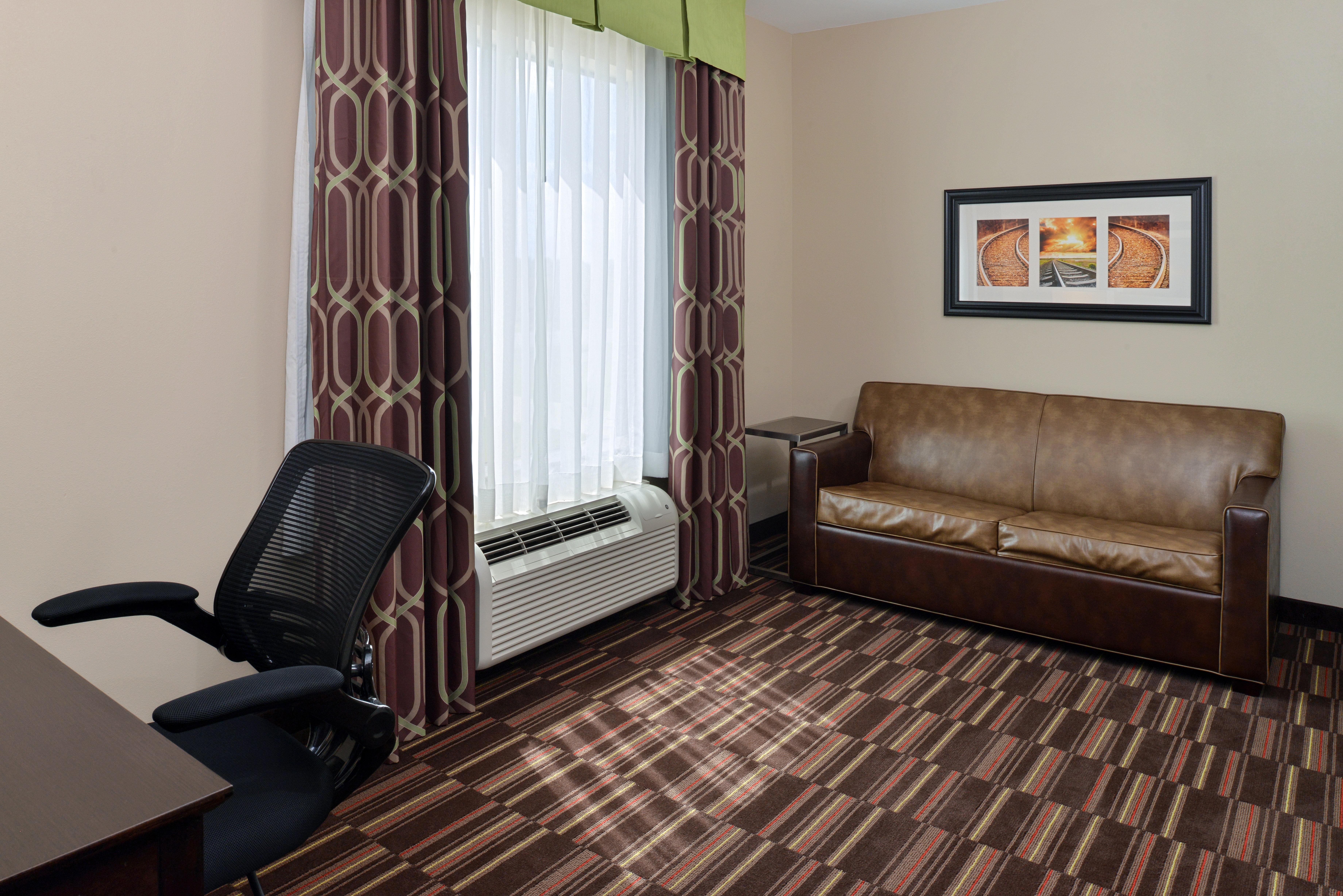 Holiday Inn Express Alva By Ihg Kültér fotó